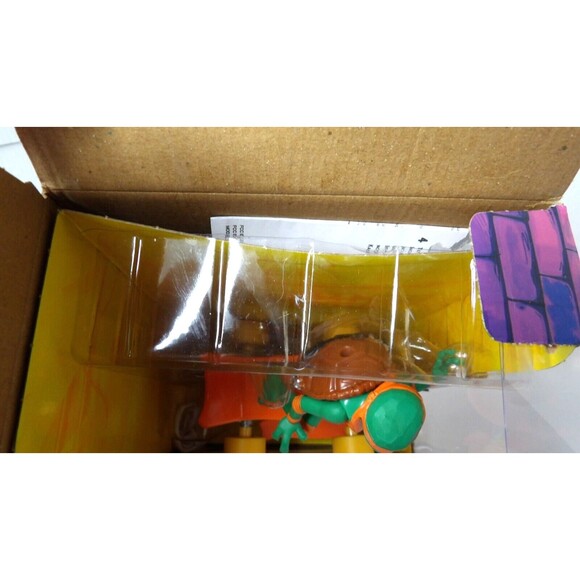 Teenage Mutant Ninja Turtles Mutant Mayhem Mikey Half Pipe RC Skateboard NOB - Picture 7 of 9